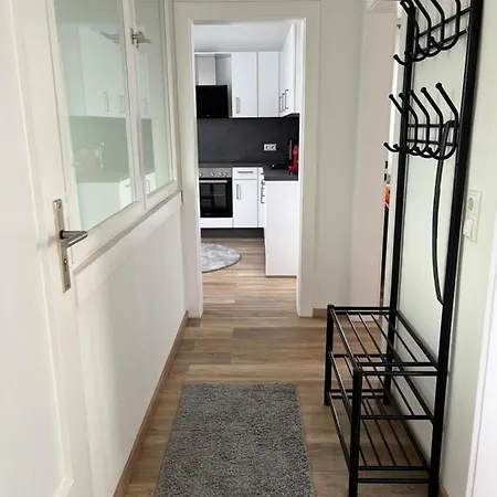 Korbstadt-villa Rattan-design Mit Balkon, Garten, Arbeitsplatz, Kueche 아파트